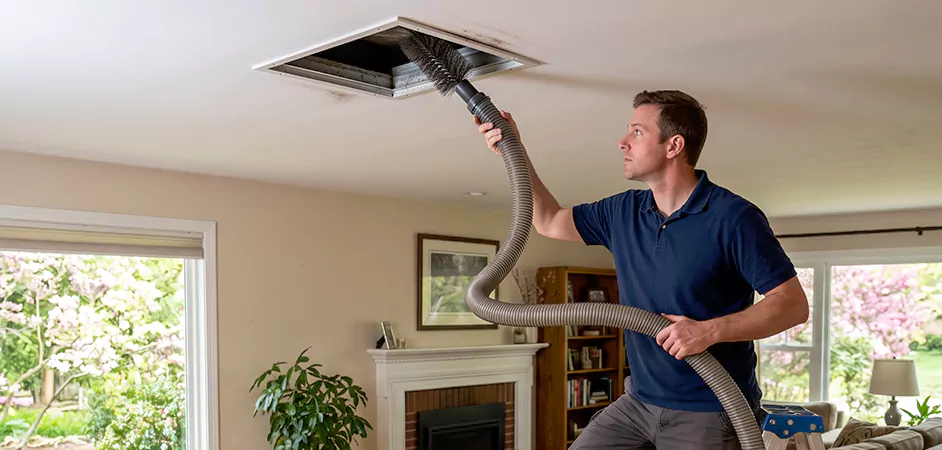 Commercial Spring Duct Cleaning in Pasadena